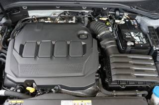VOLKSWAGEN Passat Variant usata, con Frenata d