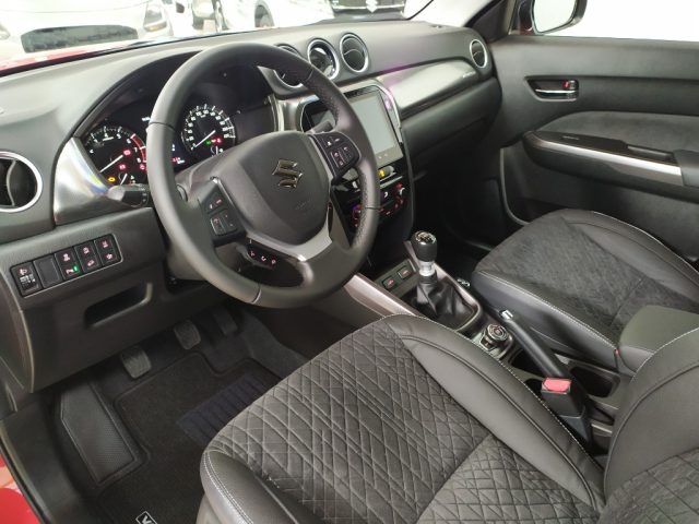 SUZUKI Vitara usata, con Autoradio