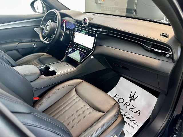 MASERATI Grecale usata, con Interni in pelle