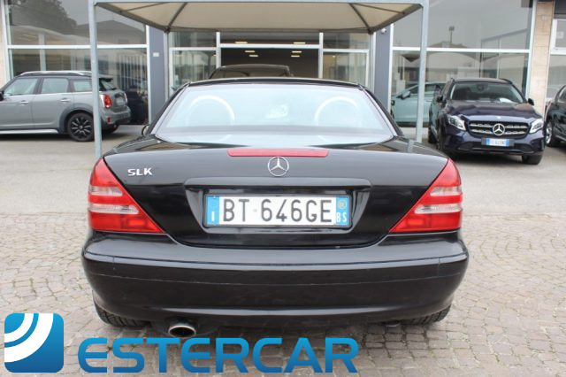 MERCEDES-BENZ SLK 200 usata 26