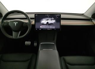 TESLA Model Y usata, con Controllo automatico clima