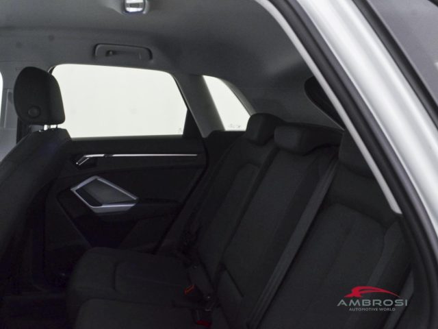 AUDI Q3 usata 9