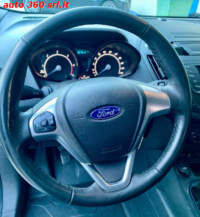 FORD Transit Courier usata, con Controllo trazione