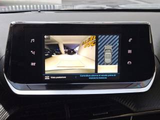 PEUGEOT 2008 usata, con Volante in pelle