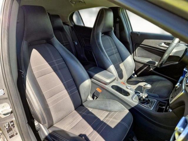 MERCEDES-BENZ GLA 200 usata, con Cruise Control
