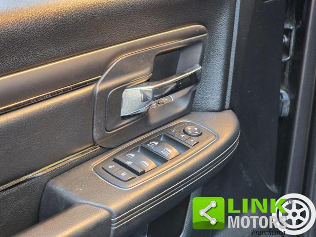 DODGE RAM usata, con Monitoraggio pressione pneumatici