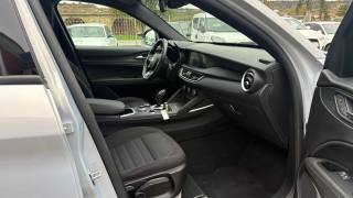 ALFA ROMEO Stelvio usata, con Sensore di pioggia