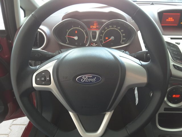FORD Fiesta usata, con Boardcomputer