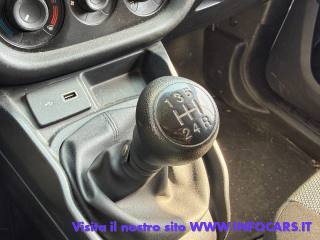 FIAT Doblo usata, con USB