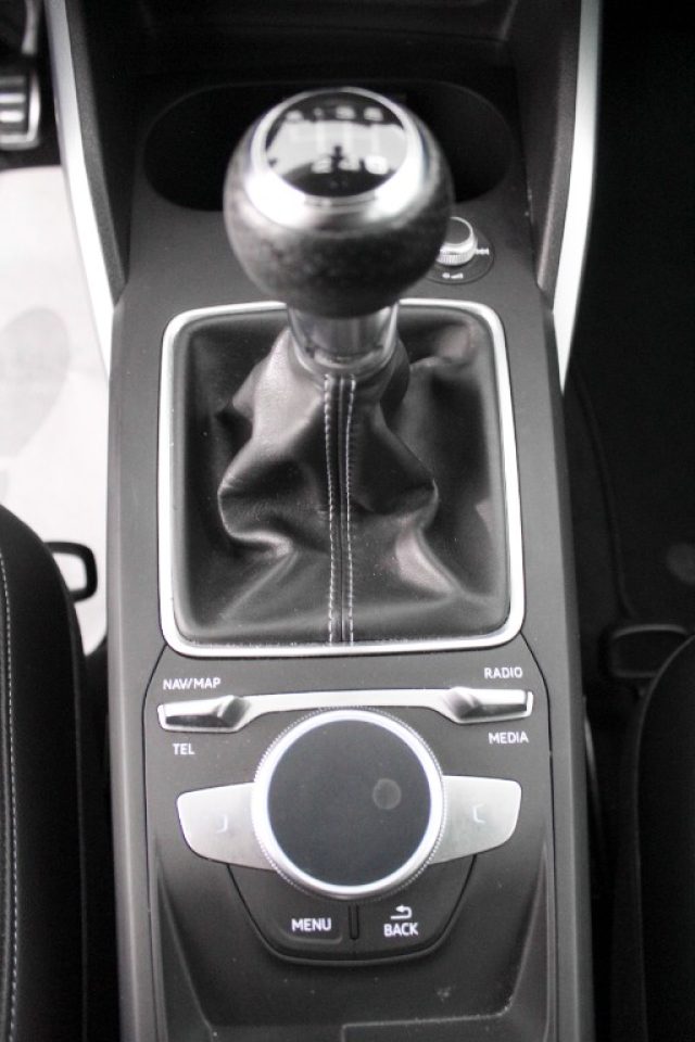 AUDI Q2 usata, con Autoradio