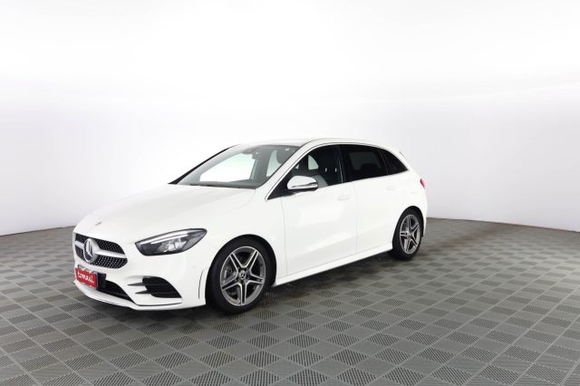 MERCEDES-BENZ CLA usata 0