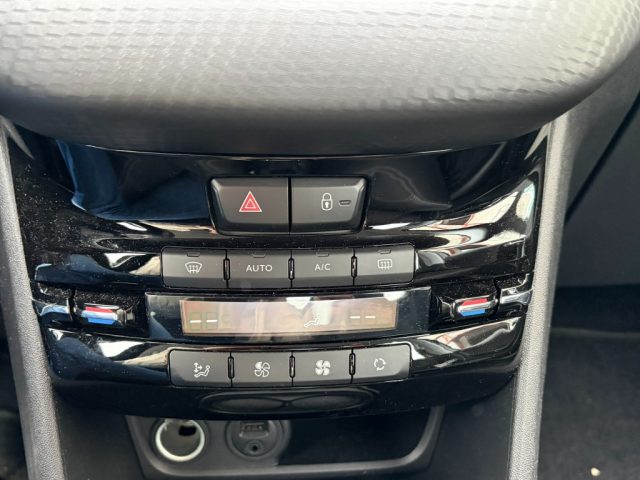 PEUGEOT 208 usata, con ESP