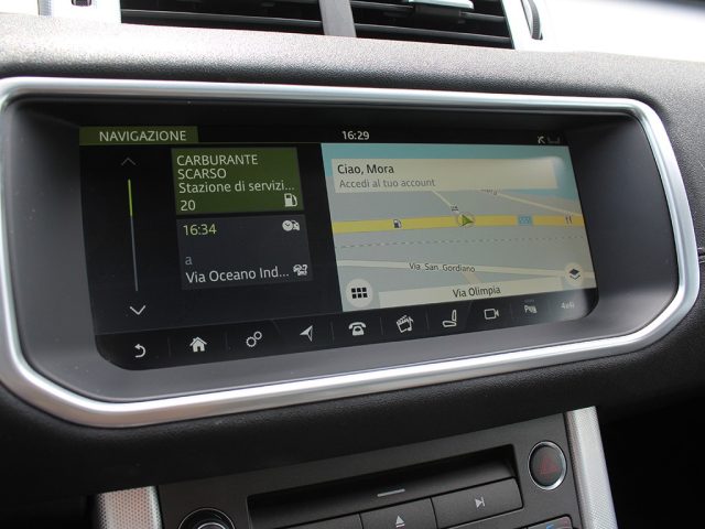 LAND ROVER Range Rover Evoque usata, con USB