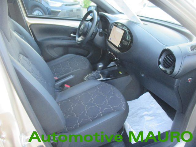 TOYOTA Aygo X usata, con Telecamera per parcheggio assistito