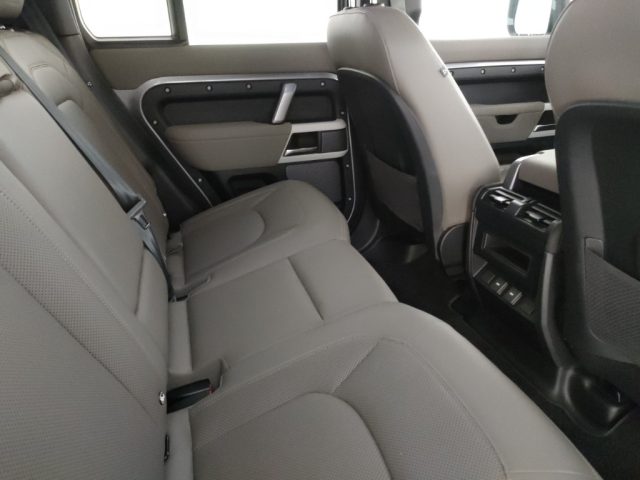LAND ROVER Defender usata, con Controllo trazione