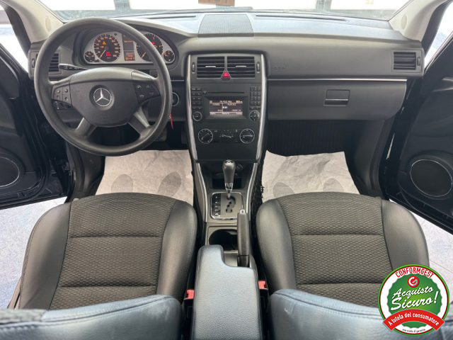 MERCEDES-BENZ B 180 usata, con Climatizzatore