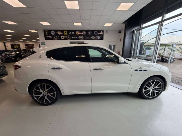MASERATI Levante usata, con Airbag Passeggero