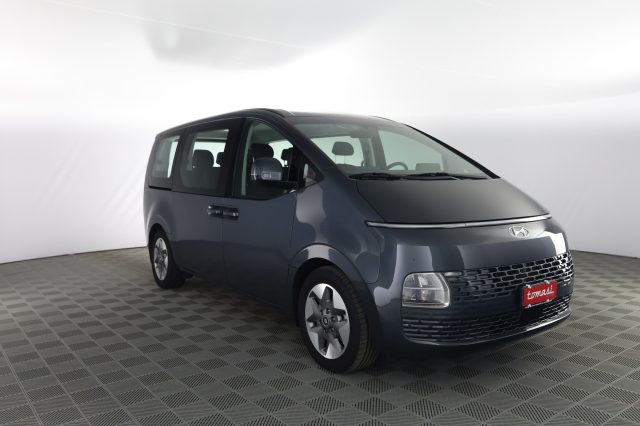 HYUNDAI Staria usata 1