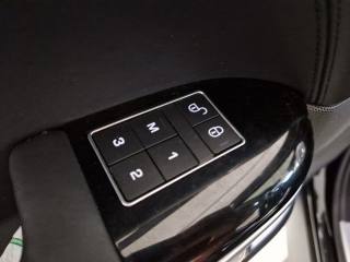 LAND ROVER Range Rover Sport usata, con Sedile posteriore sdoppiato