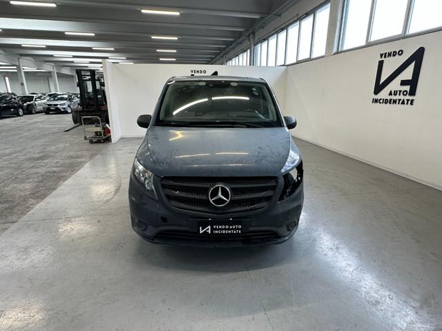 MERCEDES-BENZ Vito usata, con Airbag