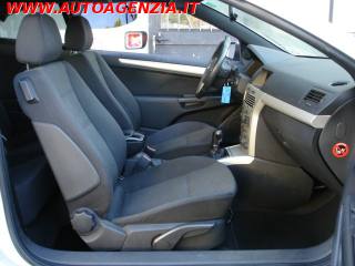 OPEL Astra usata, con Servosterzo