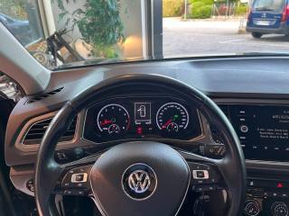VOLKSWAGEN T-Roc usata, con Autoradio