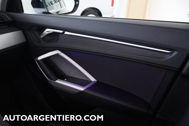 AUDI Q3 usata, con Volante in pelle