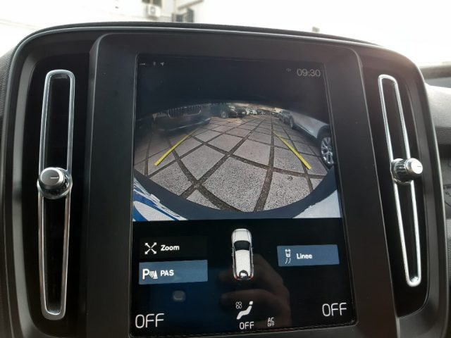 VOLVO XC40 usata, con Controllo trazione
