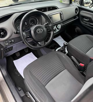 TOYOTA Yaris usata, con Fendinebbia