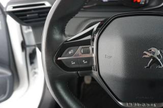 PEUGEOT 208 usata, con Sedile posteriore sdoppiato