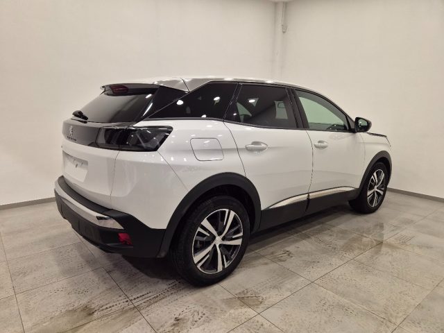 PEUGEOT 3008 usata, con Boardcomputer