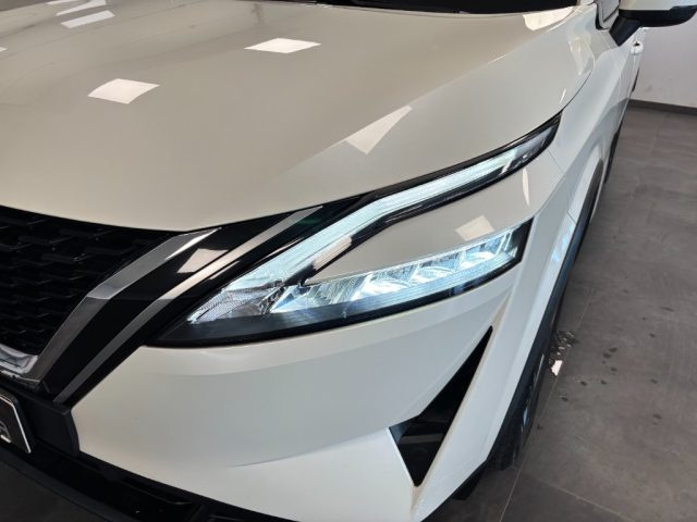 NISSAN Qashqai usata, con Luci diurne LED