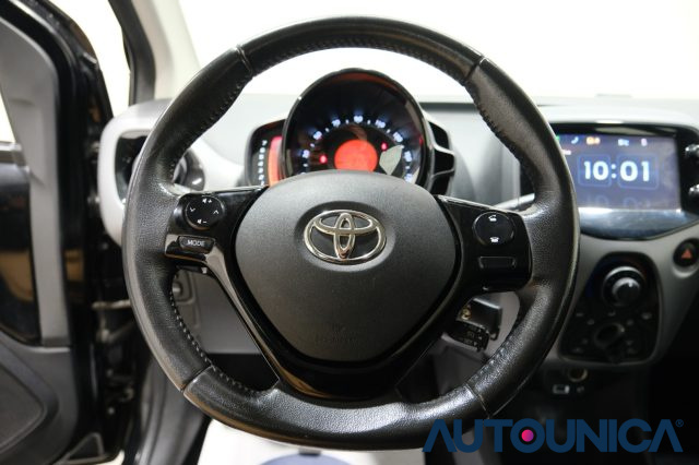 TOYOTA Aygo usata, con Chiusura centralizzata