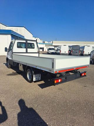 IVECO Daily usata, con Climatizzatore