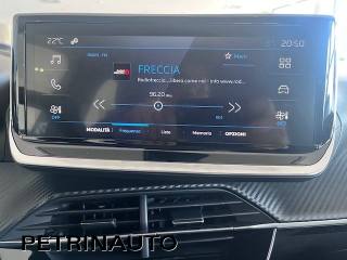 PEUGEOT 208 usata, con Sedile posteriore sdoppiato