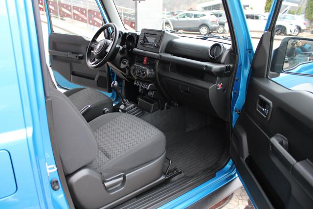 SUZUKI Jimny usata, con Fendinebbia