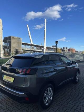 PEUGEOT 3008 usata, con Autoradio