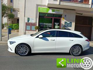MERCEDES-BENZ CLA 200 usata, con Autoradio digitale