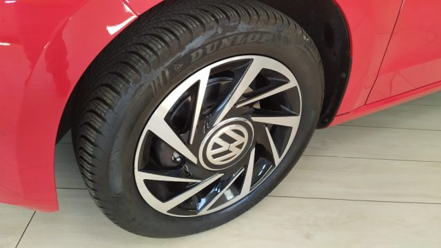 VOLKSWAGEN up! usata, con ESP