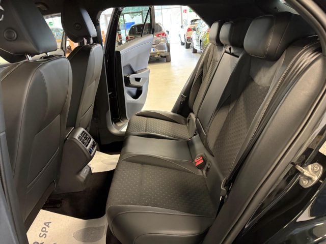 VOLKSWAGEN T-Roc usata, con Autoradio digitale