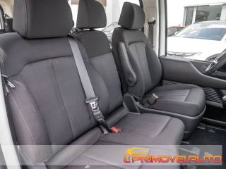 HYUNDAI Staria usata, con Autoradio