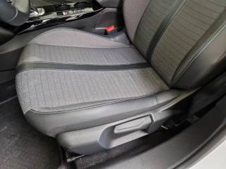 PEUGEOT 2008 usata, con Cruise Control