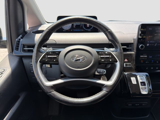 HYUNDAI Staria usata 13