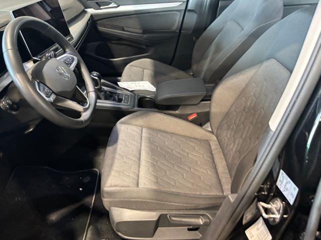 VOLKSWAGEN Golf usata, con Autoradio