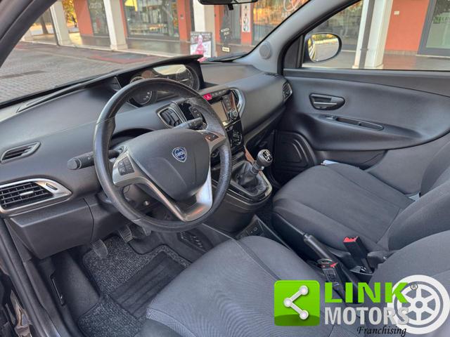 LANCIA Ypsilon usata, con Controllo trazione