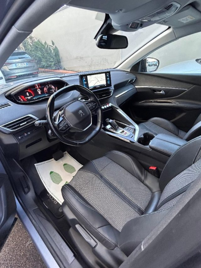 PEUGEOT 3008 usata, con Boardcomputer