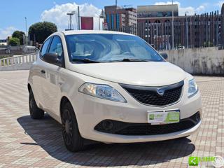 LANCIA Ypsilon usata, con Airbag laterali
