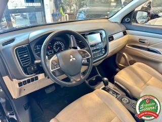 MITSUBISHI Outlander usata, con Chiusura centralizzata