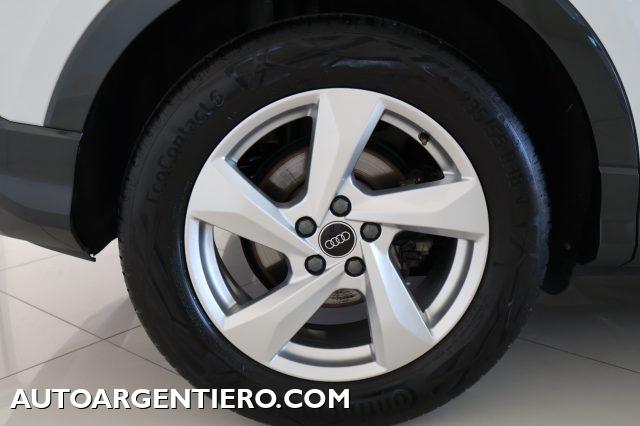AUDI Q3 usata, con Park Distance Control