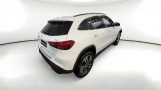 MERCEDES-BENZ GLA 200 usata, con Airbag